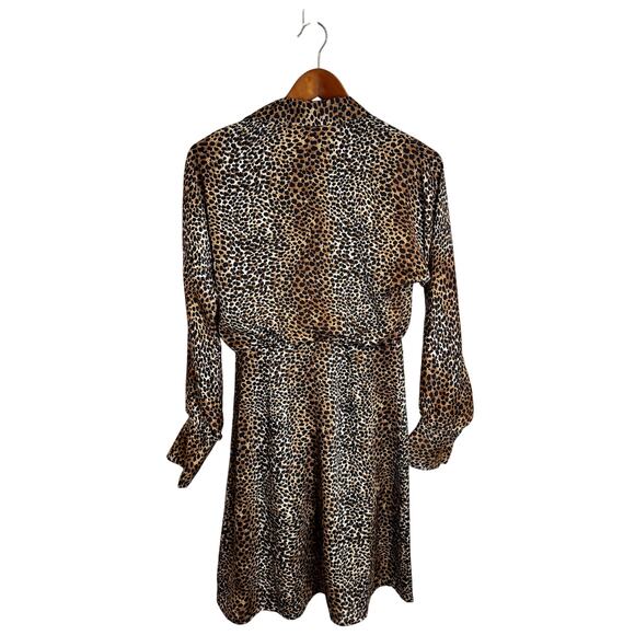 Equipment Femme Harmon Leopard Print Wrap Style Mini Dress XS - Picture 4 of 7
